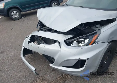 2014 Hyundai Accent Gls z USA, uszkodzony, nr VIN KMHCT4AE2EU668562